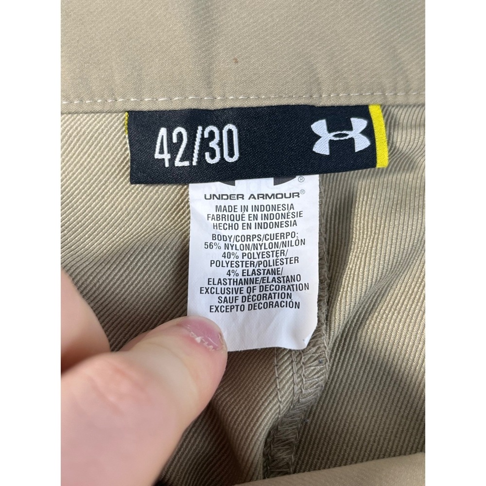Under Armour Golf Pants Mens 42x30 Tan Khaki Excellent Stretch Chino Trousers - Picture 5 of 8
